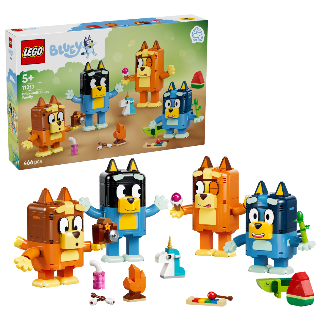 LEGO Bluey Brick-Built Bluey Family | 11217