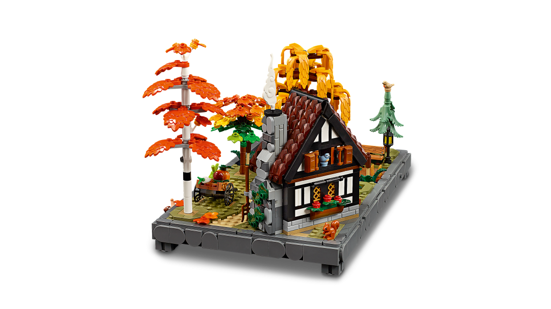 LEGO Icons Autumn Cottage Garden | 11372