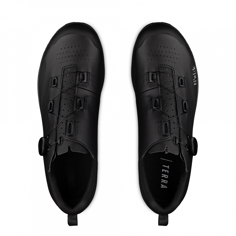 Fizik Terra Atlas Gravel Cycling Shoes - Black | Cycling Performance