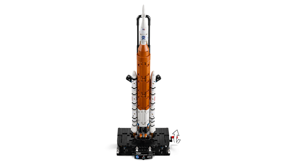 LEGO Technic NASA Artemis Space Launch System Rocket | 42221