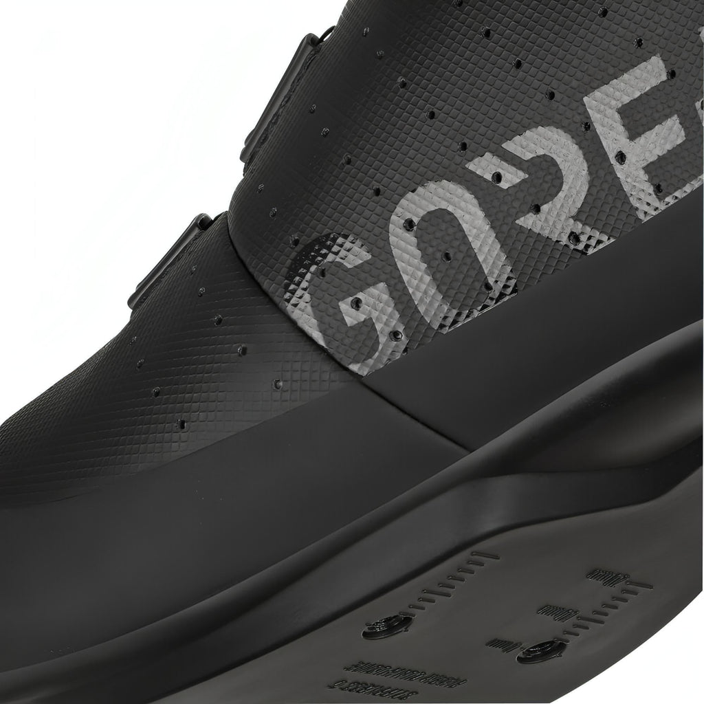 Fizik Tempo Artica R5 GORE-TEX Winter Road Cycling Boots - Black | Cycling Performance