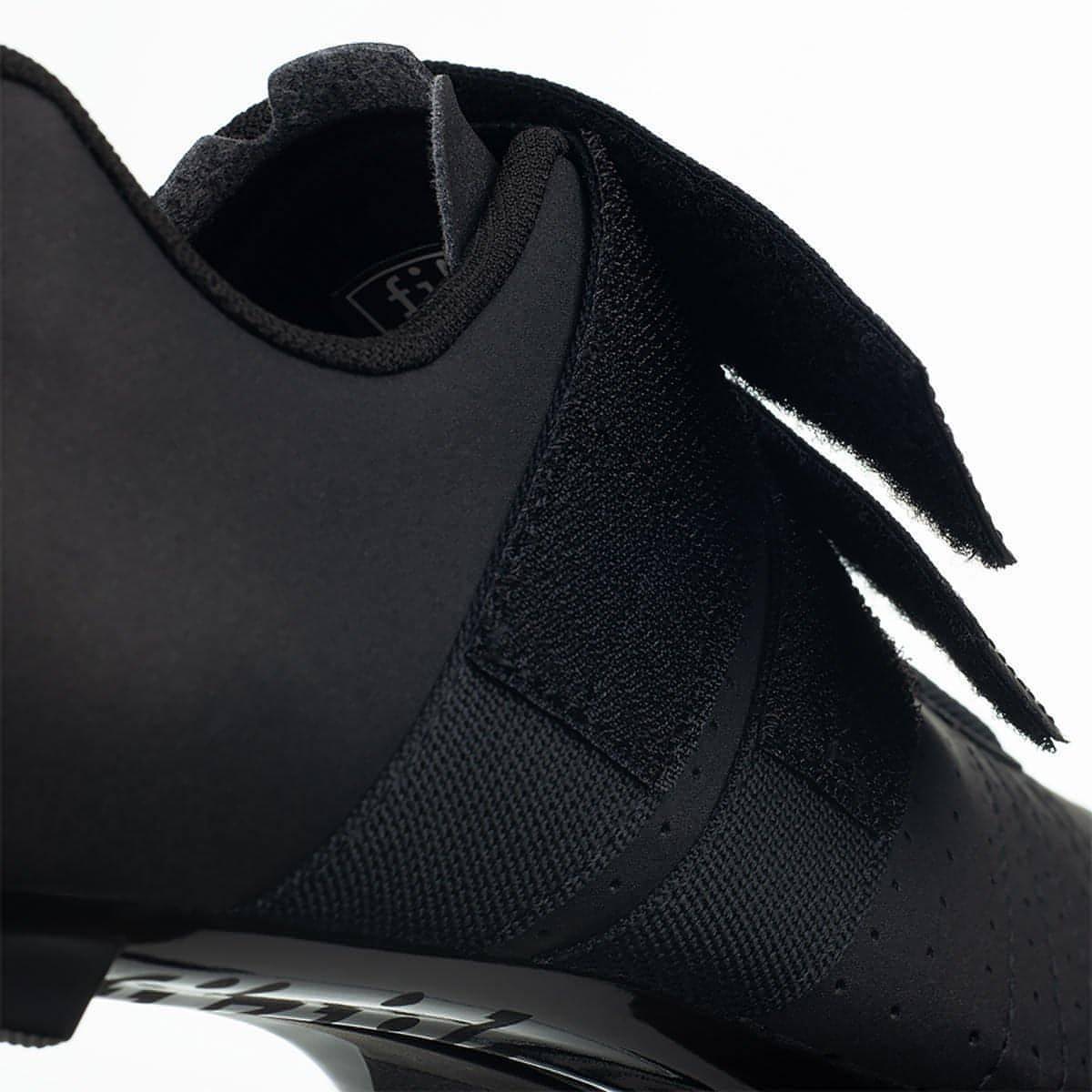 Fizik R5 Tempo PowerStrap Men's Road Cycling Shoes - Black | Cycling Performance