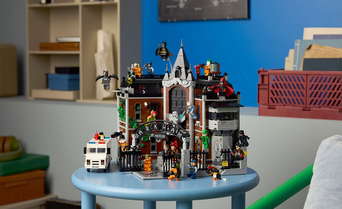 LEGO DC Arkham Asylum | 76300