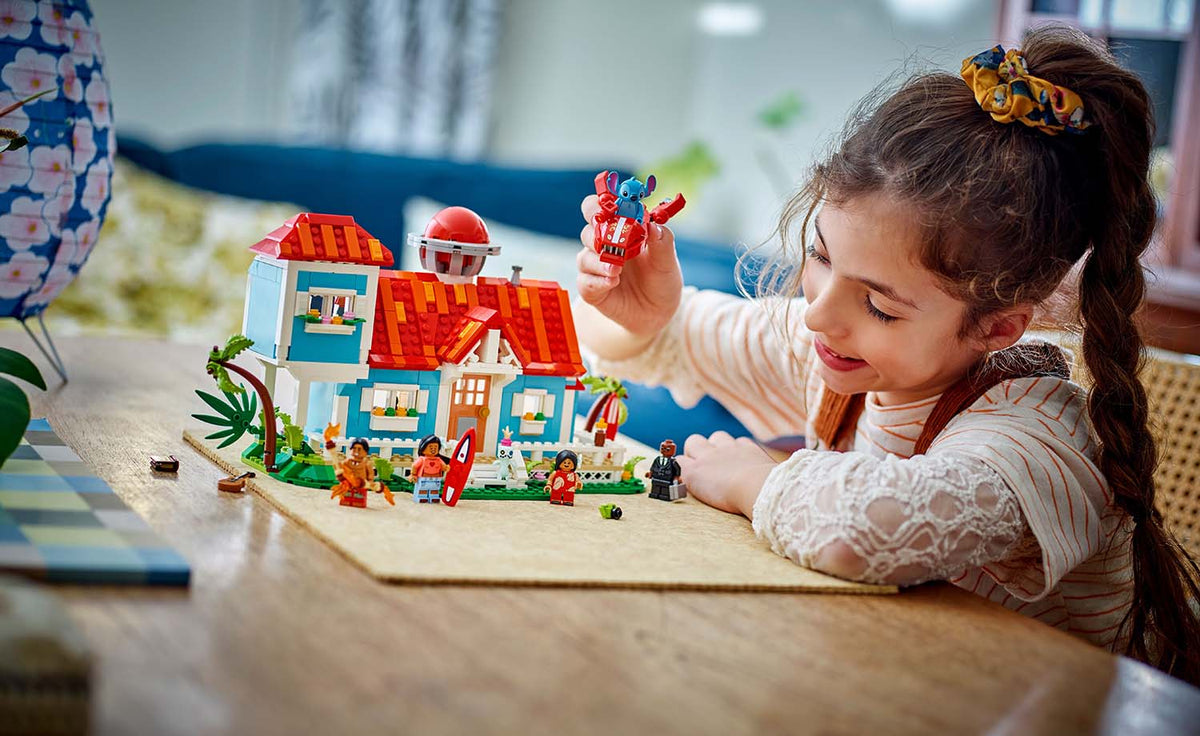 LEGO Disney Lilo and Stitch Beach House | 43268
