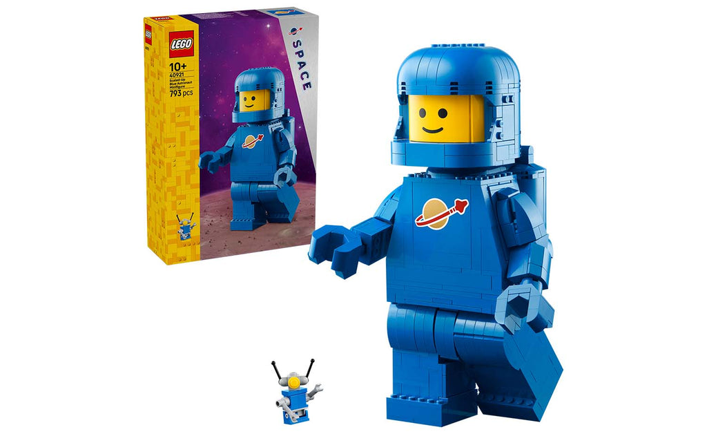 LEGO Iconic Scaled-Up Blue Astronaut Minifigure | 40921
