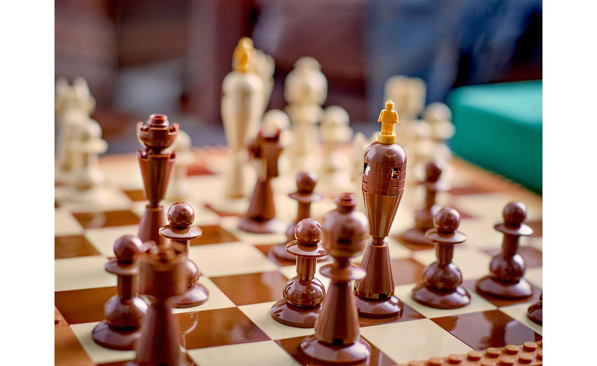 LEGO Iconic Traditional Chess Set | 40719