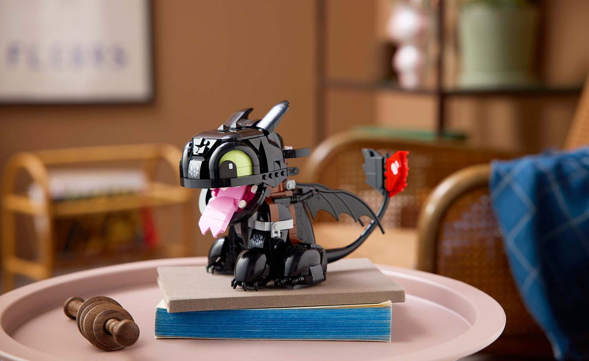 LEGO Icons How to Train Your Dragon: Toothless | 10375