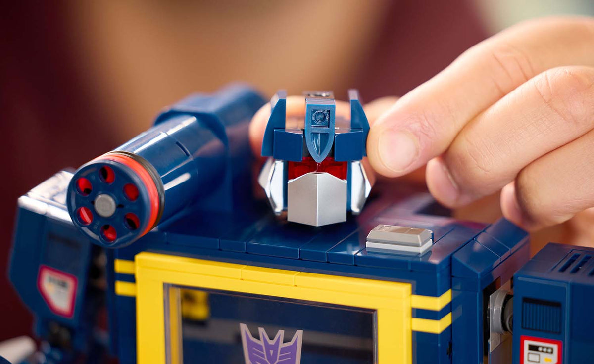 LEGO Icons Transformers: Soundwave | 10358