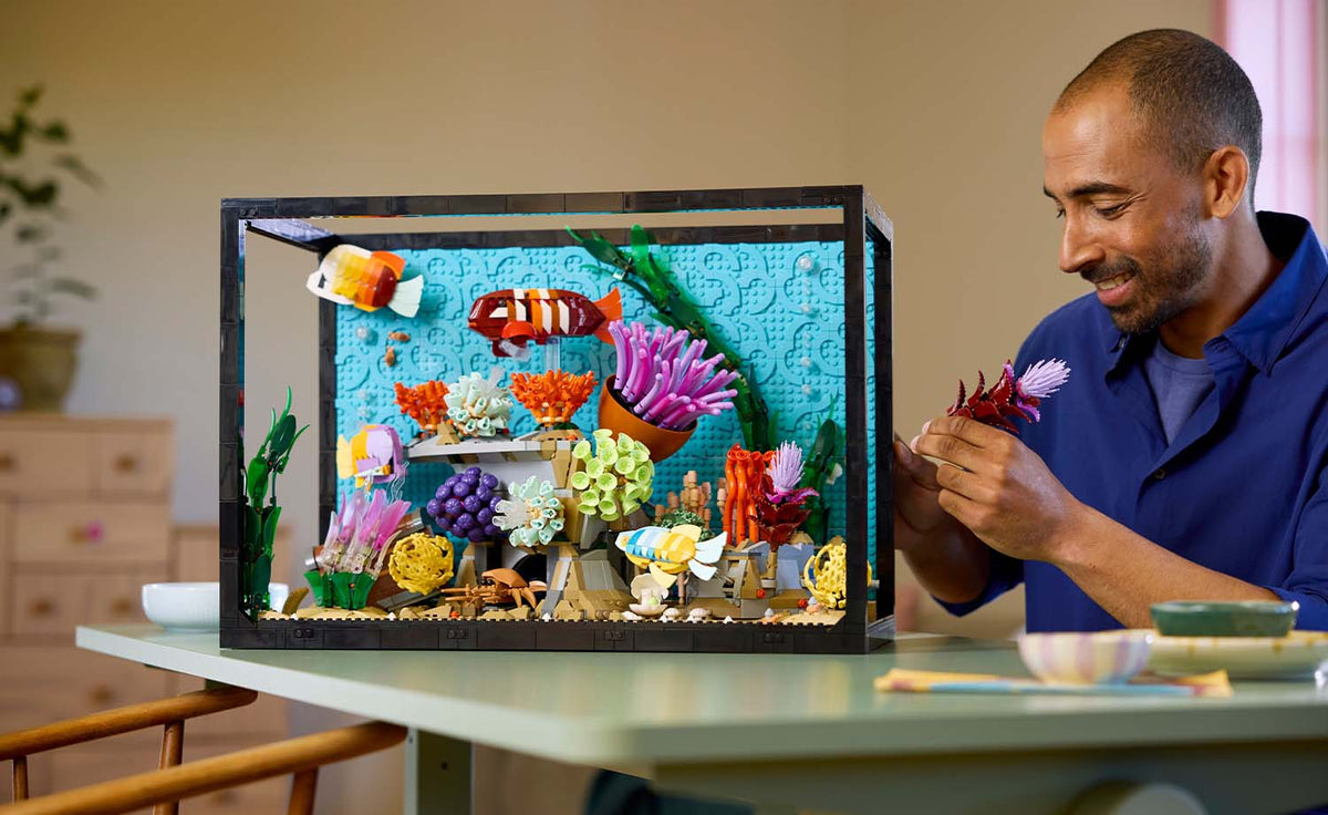 LEGO Icons Tropical Aquarium | 10366