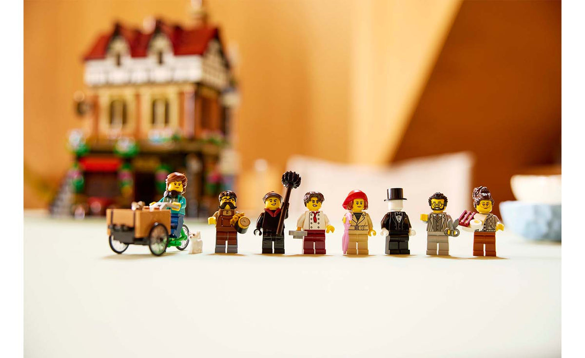 LEGO Icons Tudor Corner | 10350