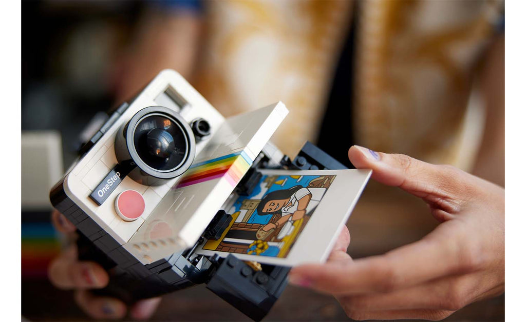 LEGO Ideas Polaroid OneStep SX-70 Camera | 21345