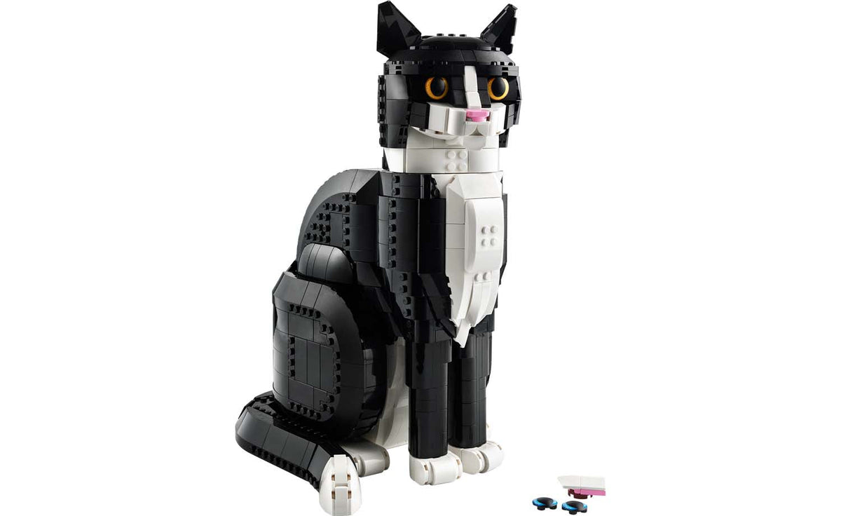 LEGO Ideas Tuxedo Cat | 21349