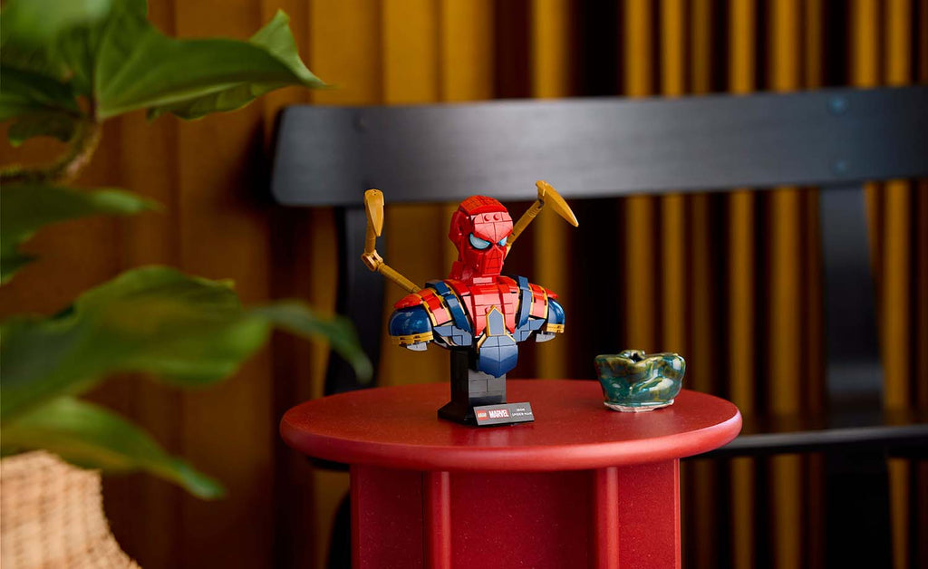 LEGO Marvel Iron Spider-Man Bust | 76326
