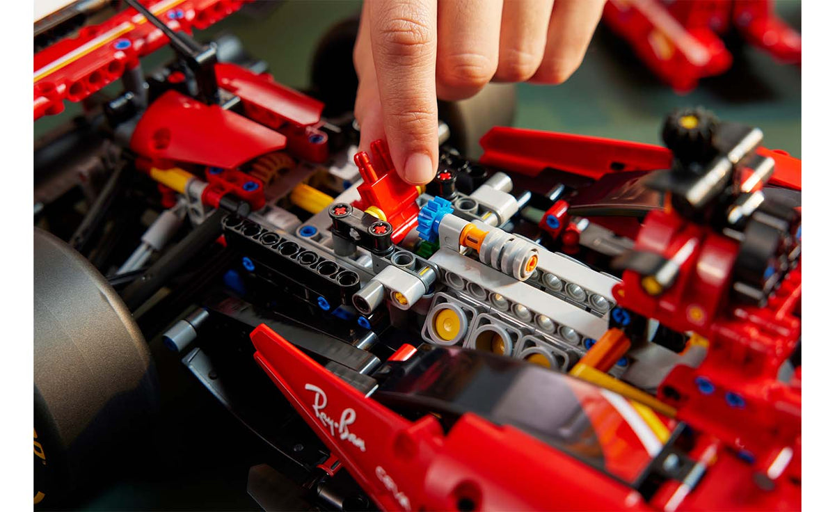 LEGO Technic Ferrari SF-24 F1 Car | 42207